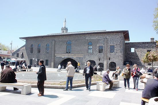 Diyarbakır'a turist akını 