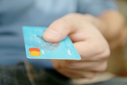 Kredi kartı başvuruları ilk altı ayda yüzde 100 arttı