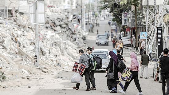 Gazze ve işgal altındaki topraklarda İsrail saldırıları nedeniyle lise sınavları bir hafta ertelendi