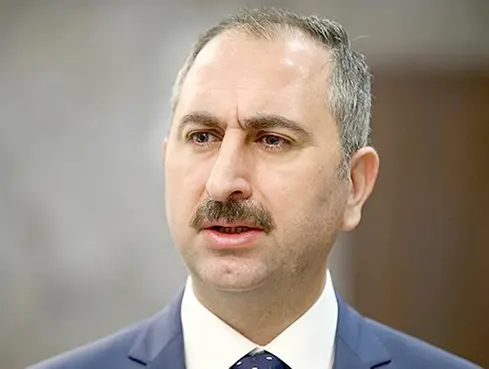 Adalet Bakanı Gül: Yargı asla el uzatılacak bir yer değildir