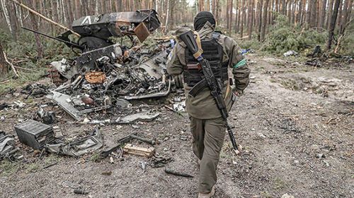 Ukrayna: Rus ordusu 20 bin 600 asker, 167 uçak, 147 helikopter ve 790 tankını kaybetti