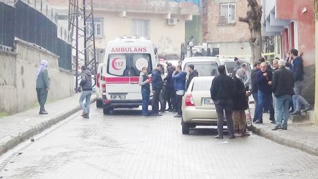 Diyarbakır'da park kavgasında silahlar konuştu: 2 yaralı 