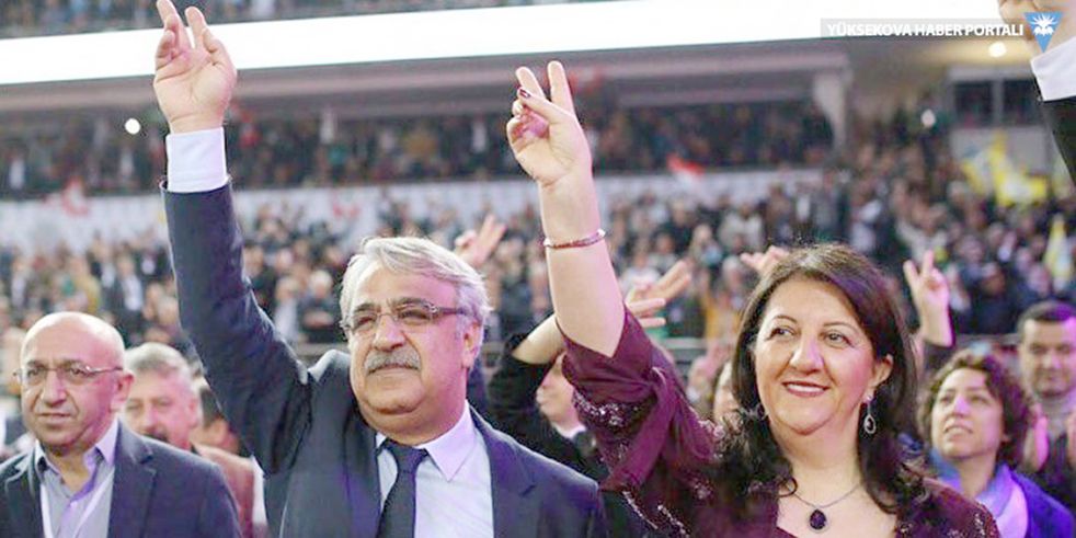 Buldan ve Sancar'dan kongre mesajı: Türkiye'nin gerçek alternatifini gösterdi