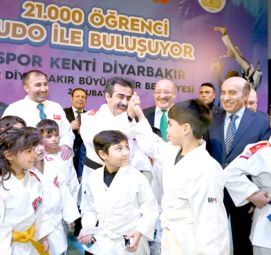 21 bin öğrenci Judo öğrenecek