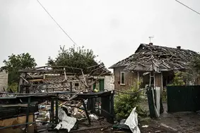 Ukrayna'da cephe hattındaki köylerde halk, saldırılar altında tahliye ediliyor