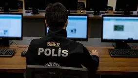 Siber polislerden 