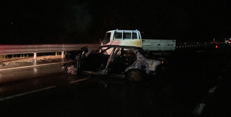 Bartın'da otomobil ile kamyonetin çarpıştığı kazada 2'si ağır 3 kişi yaralandı