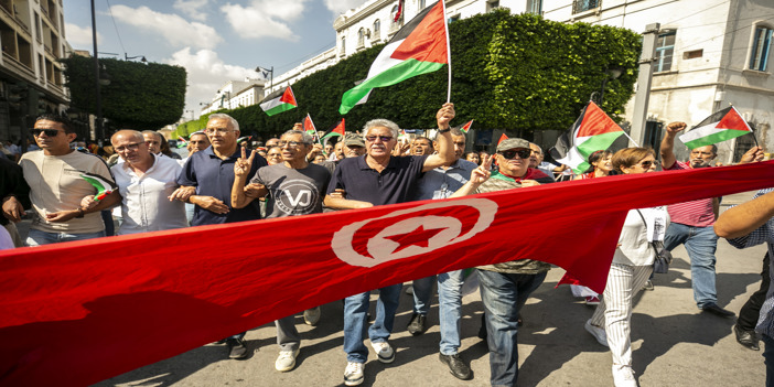Tunus’ta siyasi parti ve STK’lardan Filistin’e destek gösterisi
