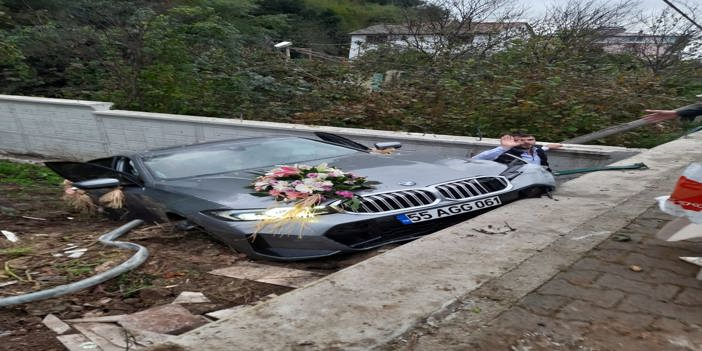 Samsun'da gelin arabasının yaptığı trafik kazasında 2 kişi yaralandı