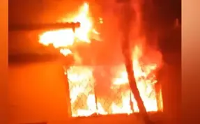 Patlayan klima motoru evi yaktı