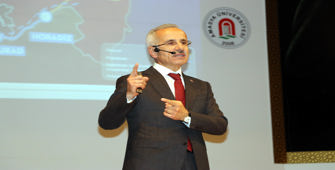 Bakan Uraloğlu, Amasya Üniversitesi'nde 