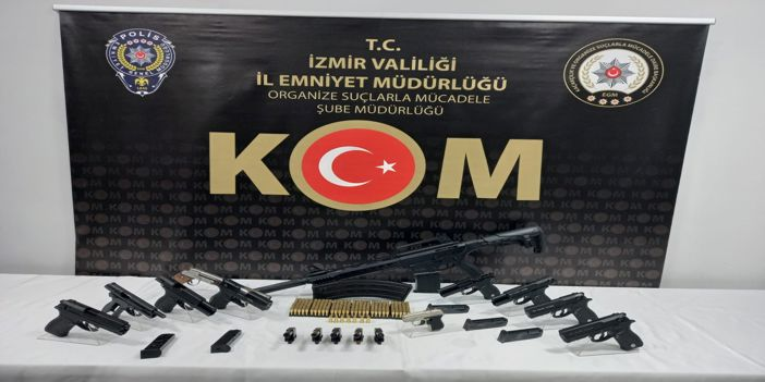 İzmir'de silah imalatı ve ticareti yaptığı belirlenen 2 şüpheli yakalandı