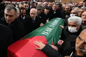 Kılıçdaroğlu Dayısının cenazesinde