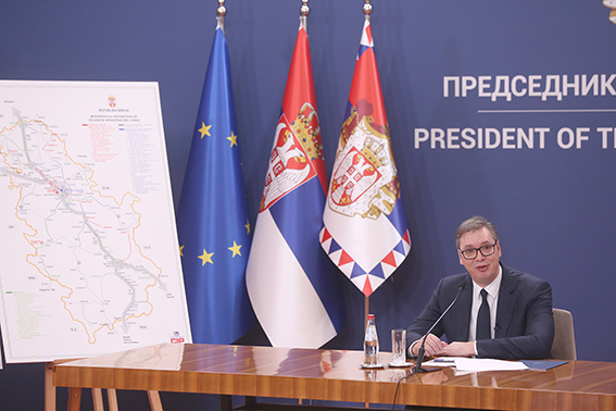 Sırbistan Cumhurbaşkanı Vucic: 