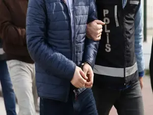 Kilis'te kesinleşmiş hapis cezası bulunan 2 hükümlü yakalandı