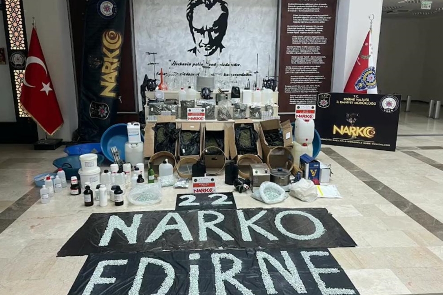 Edirne merkezli uyuşturucu operasyonunda 5 şüpheli yakalandı