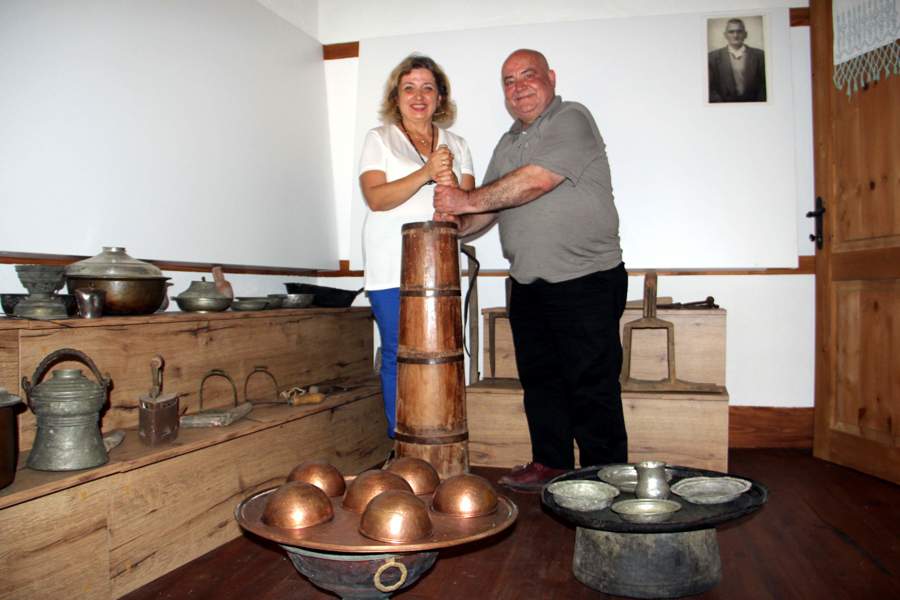 Sinop'ta mübadiller geçmişten izler taşıyan eşyalarını sergiliyor
