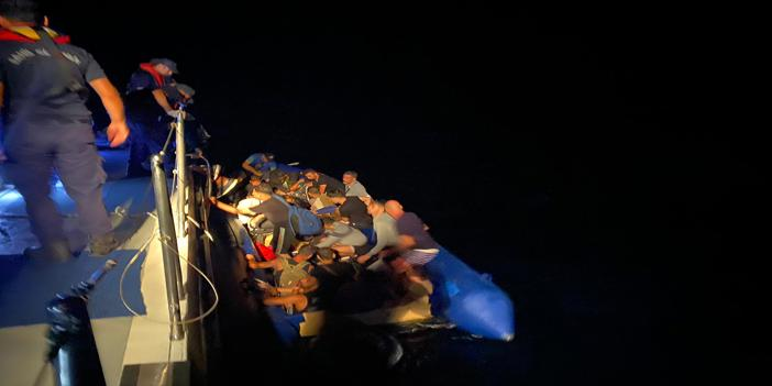 Muğla açıklarında 43 düzensiz göçmen kurtarıldı, 14 göçmen yakalandı