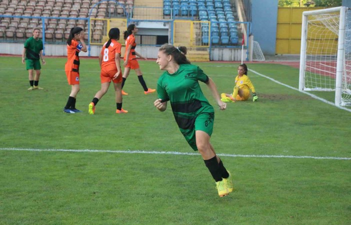 Karabük’te ANALİG Futbol Türkiye Birinciliği maçları devam ediyor