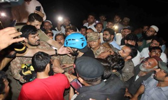 Pakistan’da teleferikte mahsur kalanların tamamı kurtarıldı