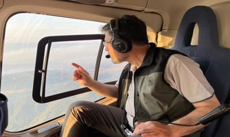 Bakan Yumaklı, Çanakkale’deki devam eden orman yangını havadan helikopterle inceledi