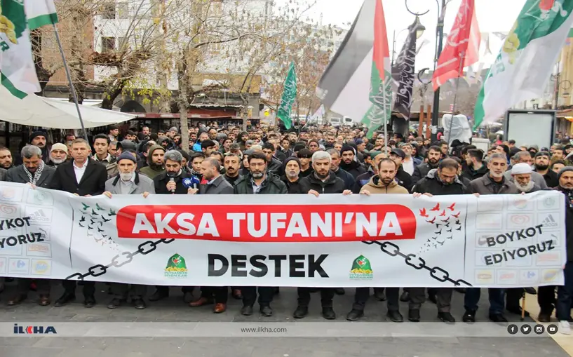 Diyarbakır'da Cuma sonrası İsrail’e protesto