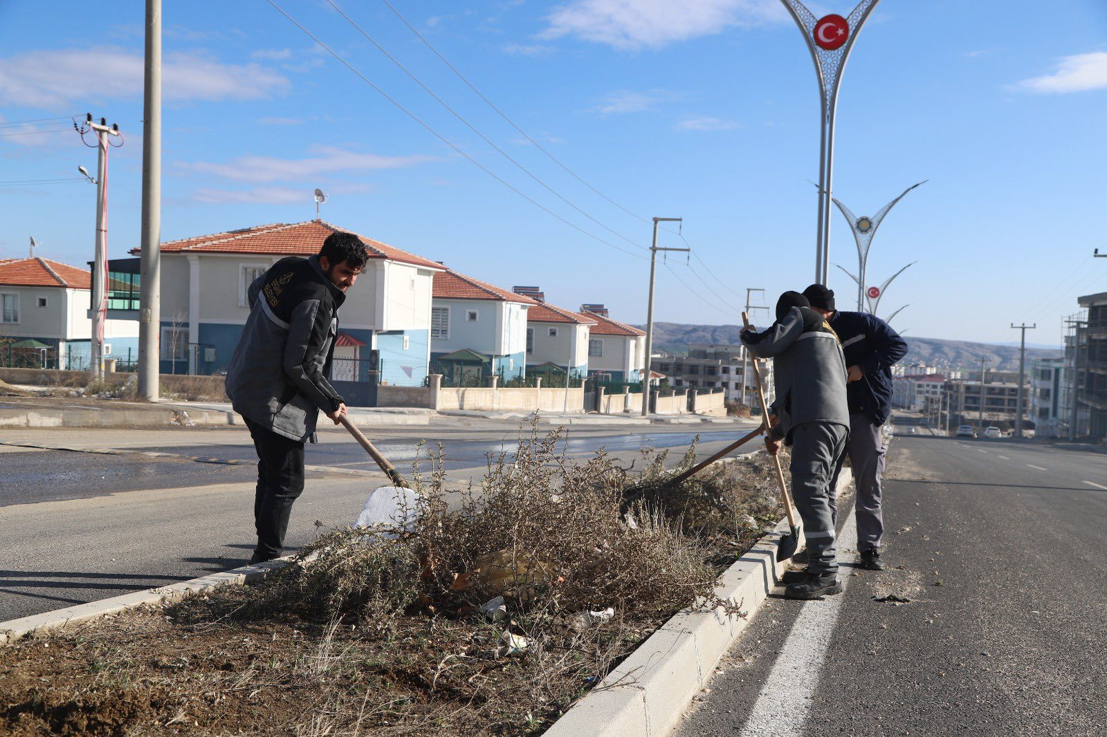 Diyarbakır'ın o ilçesinde  Belediye genel temizlik yaptı