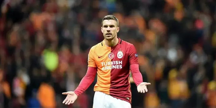 Galatasaray'ın Efsane Futbolcusu Lukas Podolski Dönerci Oldu!