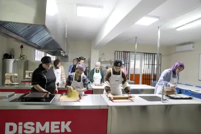 Diyarbakır’da DİSMEK’te usta aşçılar yetişiyor