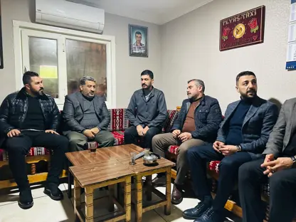 AK Parti kurmayları Diyarbakır’da sahada 