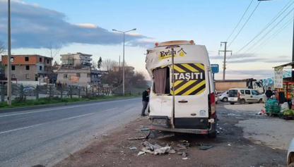 Diyarbakır’da Kontrolden Çıkan Kamyon 5 Araca Çarptı