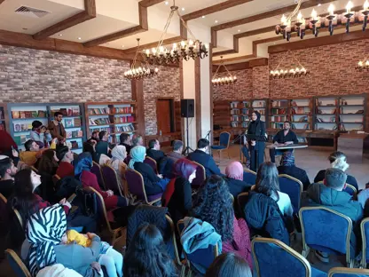 Diyarbakır'da edebiyat ve sanat okulu yazarlık atölyesi tamamlandı
