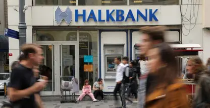 Halkbank’tan müşterilerine piyango gibi jest! 30.000 TL ödeme için tek şart belli oldu