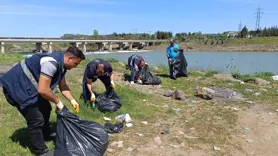 Dicle Nehri çevresi temizleniyor