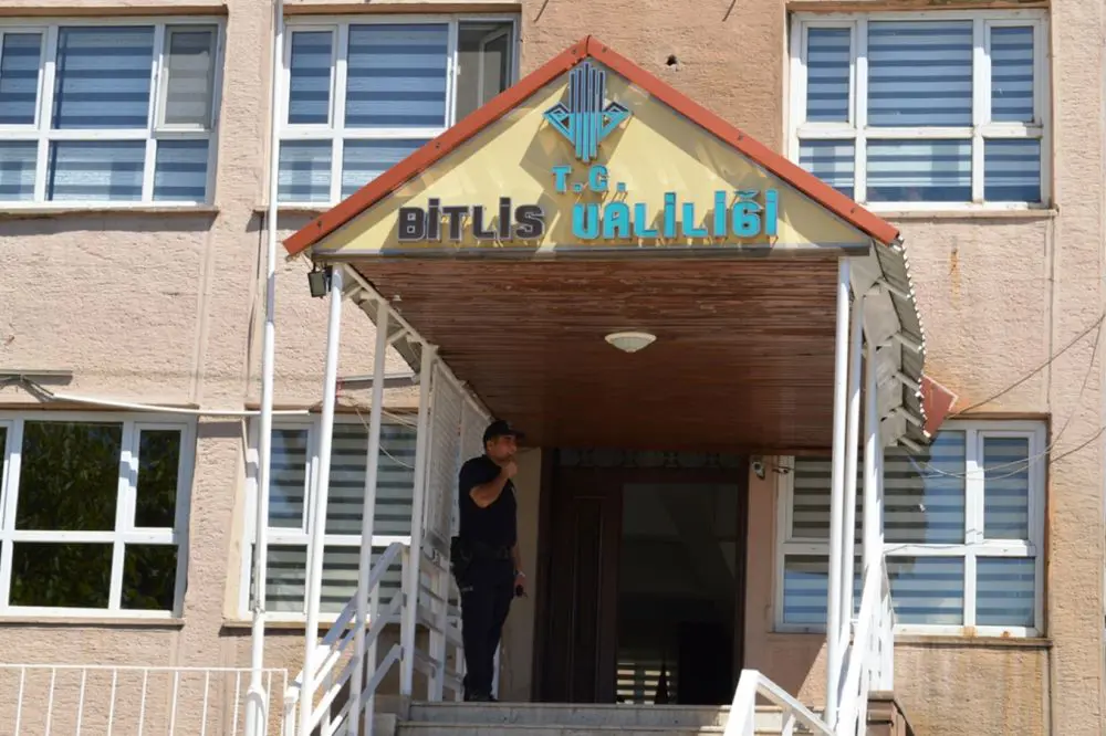 Bitlis’te tüm etkinlikler 15 gün süre ile yasaklandı