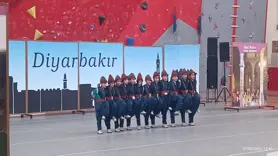 Ülke sınırlarını aşan Diyarbakır'ın halk Oyunları