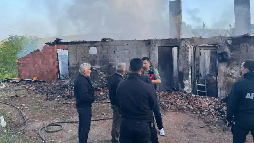 Çankırı'daki ev yangınında 2 ölü