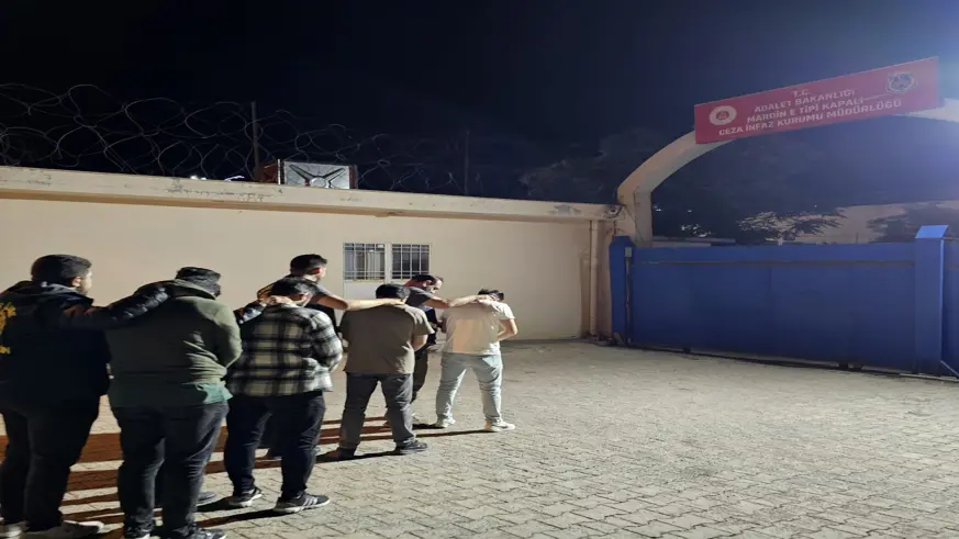 Mardin'de 3 kişinin yaralandığı silahlı kavgaya ilişkin 4 şahıs tutuklandı