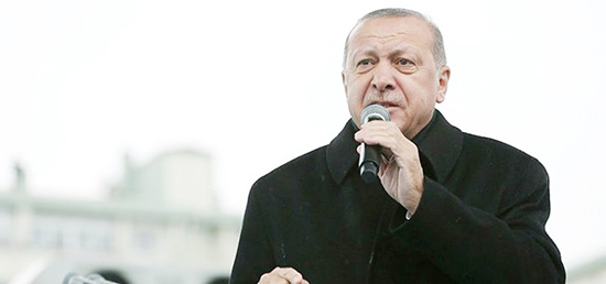Erdoğan: Atatürk mezardan kalksa ilk senin ipini çeker