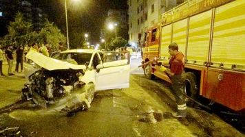 Diyarbakır’da trafik kazası, 1’i çocuk 4 kişi yaralandı 