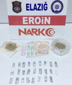 Elazığ'da satışa hazır paketlerde eroin ele geçirildi   