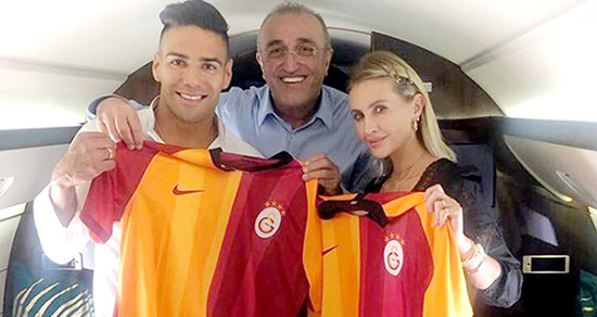 Galatasaray'a bir dünya yıldızı