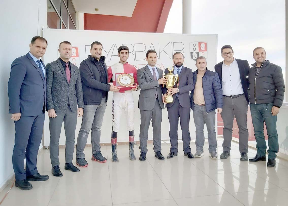 GSYD koşusu nefes kesti