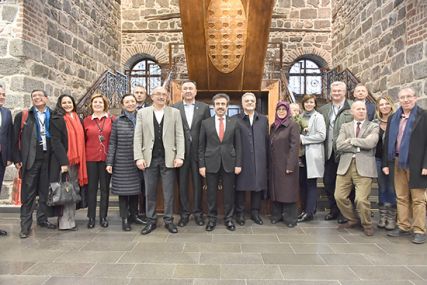 Büyükelçiler Diyarbakır’da