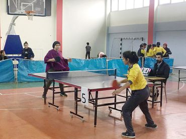 Sason'da masa tenisi turnuvası yapıldı