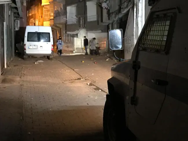 Son Dakika! Diyarbakır'da silahlı kavga: 2 ölü