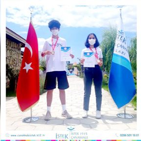 Türk öğrenciler Matematik Olimpiyatında altın madalya aldı