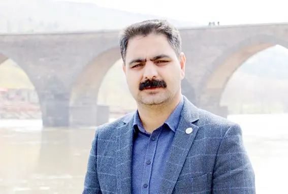 HDP'li eski Sur Belediyesi meclis üyesi Özdemir'e 8 yıl 9 ay hapis cezası