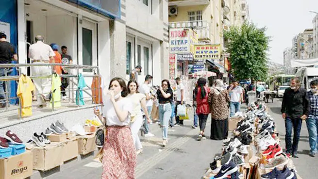 Diyarbakır'da vakalar artarken, uyarılar dikkate alınmıyor