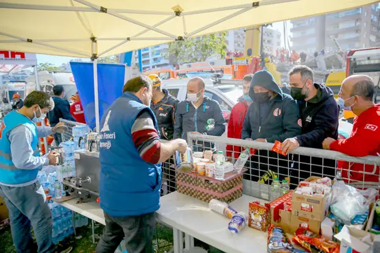 İşte insani ve rahmani duruşumuz!